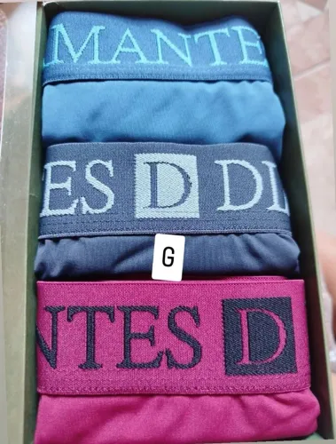 Vendo lindos kit de cuecas da diamantes originais