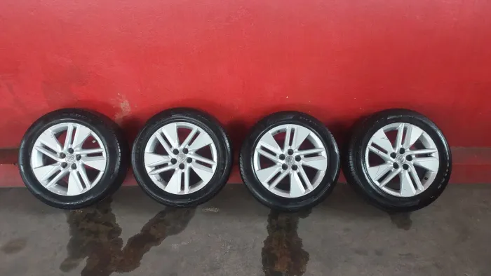 Jogo de rodas Toyota Corolla Aro 16