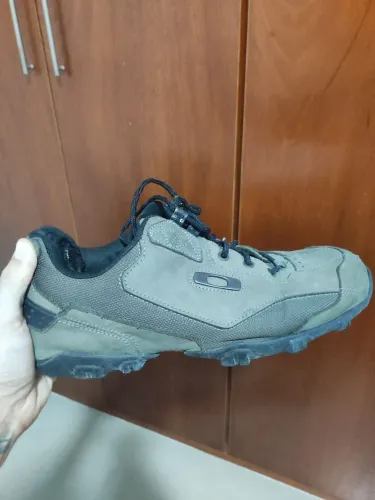 Bota oakley original 42