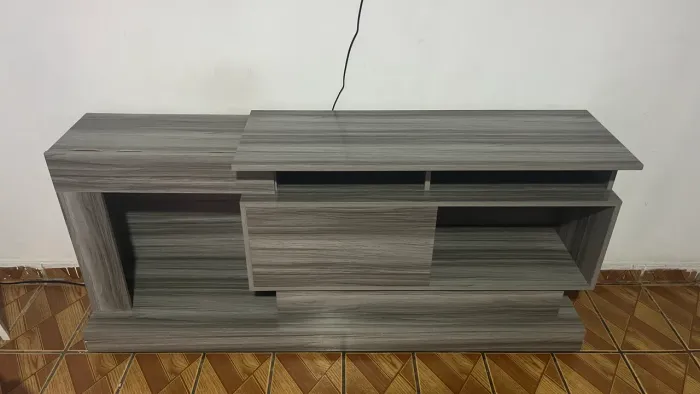 Rack bem conservado