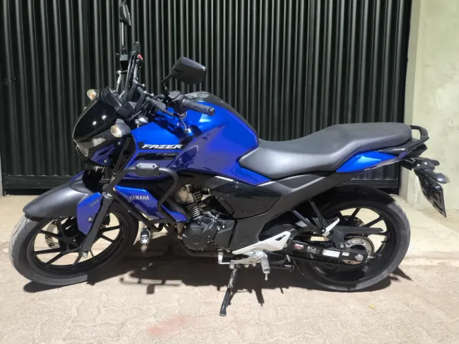 Fz150 2023 super conservada