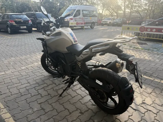 Moto BMW 310 GS