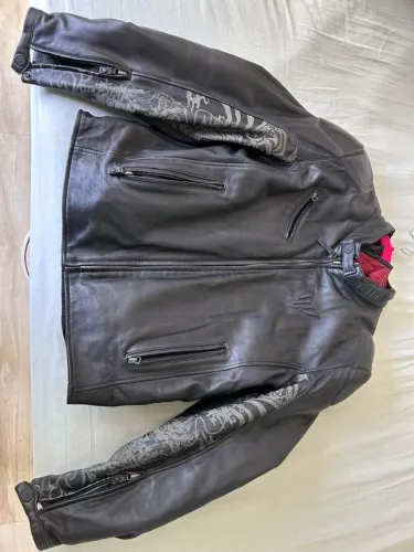 Jaqueta de Couro Yamaha edição MT Tattoo