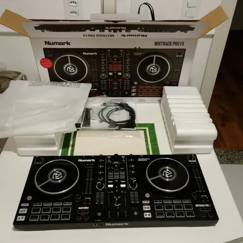 Numark Mixtrack Pro Fx