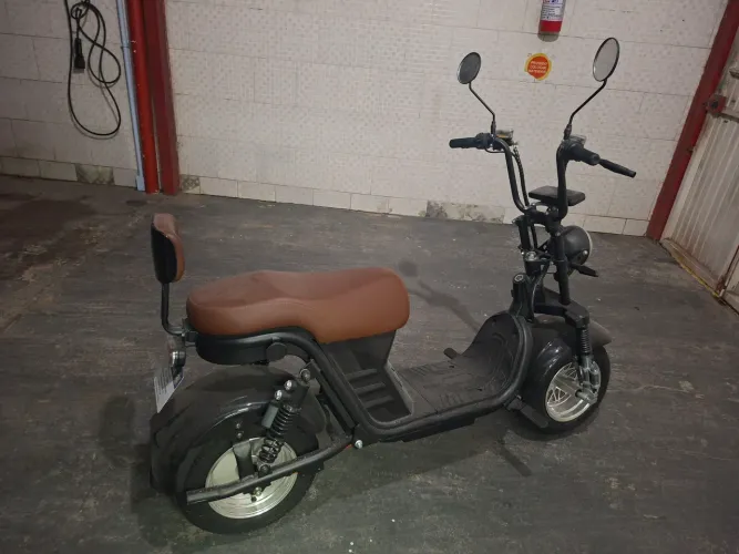 Scooter Elétrica Chopper HE-6 1000W