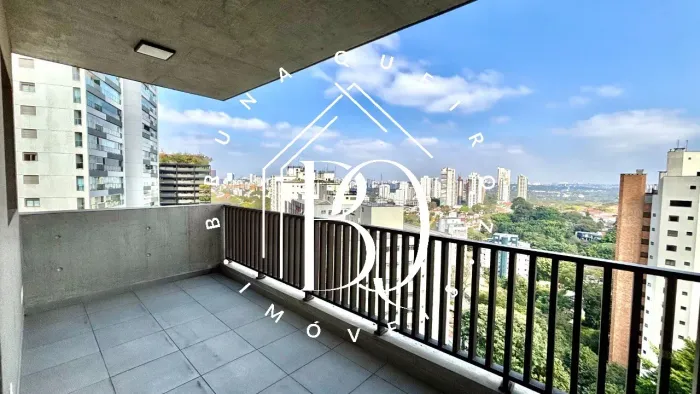 Apartamento à venda na Vila Madalena com 68 metros quadrados, 2 dormitórios e 1 vaga.