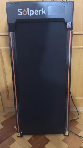 Esteira portátil residencial com apoio de celular