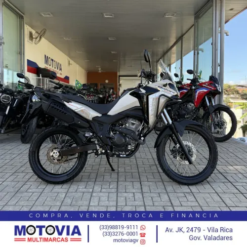 SAHARA 300 ADV, 2026 