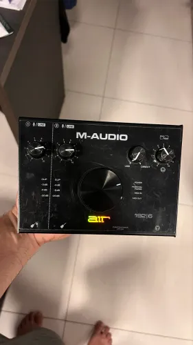 Interface de Áudio MAudio AIR 192/6