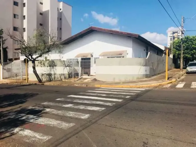 Casa em Vila Nova Cidade Universitaria, (Bauru) - SP