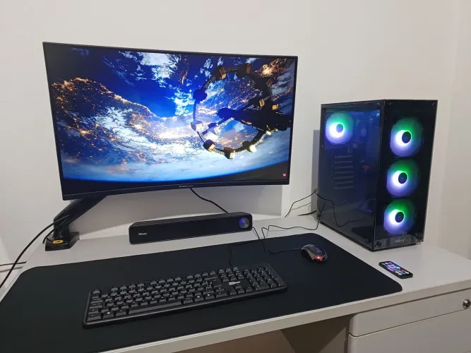 PC Ryzen 5 5600G 16GB RAM 480GB SSD