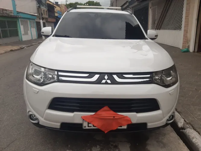 Mitsubishi Outlander 3.0/ GT 3.0 V6 Aut. 2014