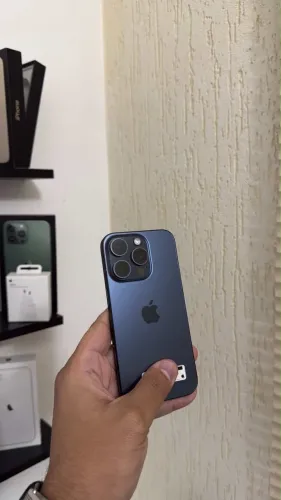 IPHONE 15 PRO 