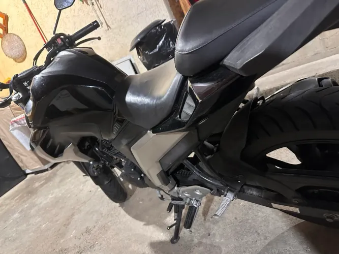 Fazer 250 FZ25