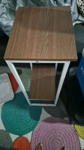 Mesa para micro-ondas ou garrafão de água