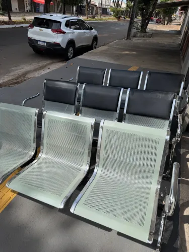 Longarina aeroporto inox 