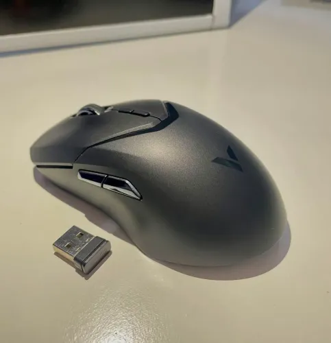 Mouse Rapoo VT9 Pro estado de novo