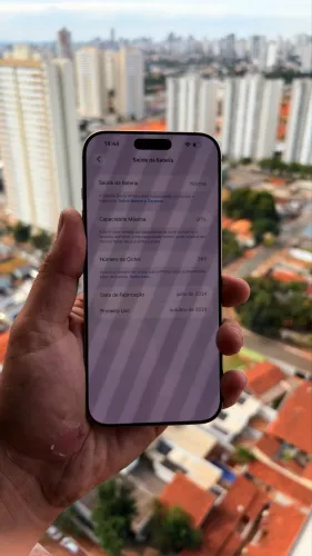 iPhone 16 pro max 256 desert
