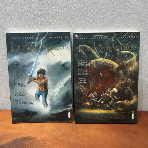 HQ Graphic novel Percy Jackson - 2 livros
