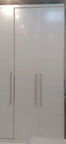 Guarda roupa 3 portas