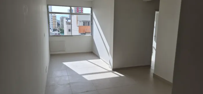 Alugo - Méier - Rua Fábio da Luz