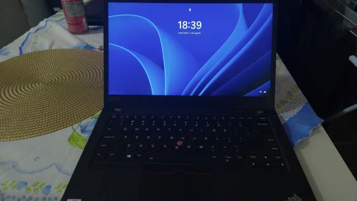 Lenovo trinkpad modelo 20s1s3b00h t14 g1<br><br>Com digital e tela touch