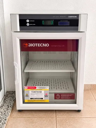 Câmara de Vacinas Biotecno 50L Seminova 
