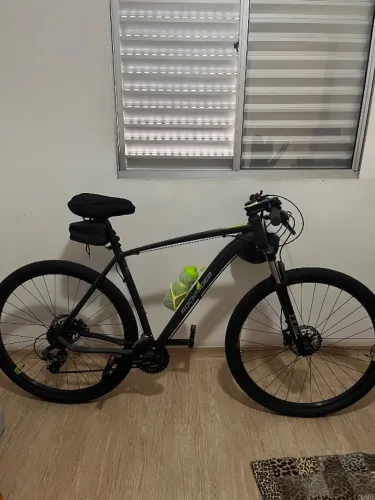 Bicicleta de Mountain Bike Aro 29 St500 Transmissão Shimano Rockrider