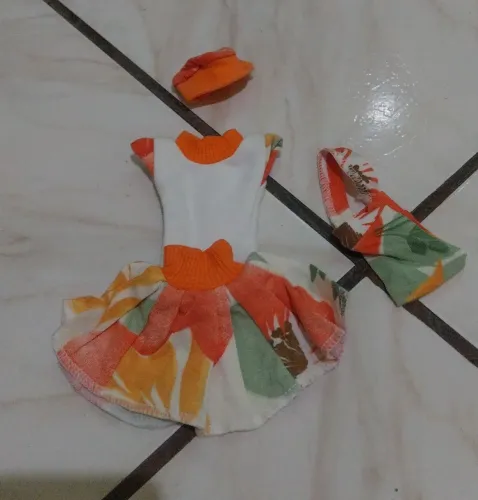 Roupas de boneca