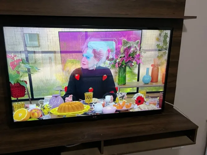 TV LG 47 polegadas não Smart