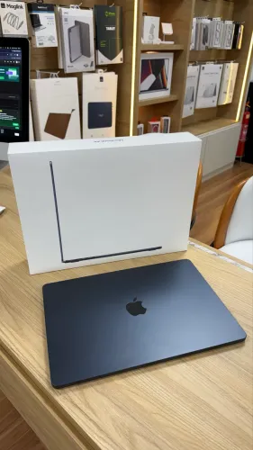 MacBook Air M5 15? 16GB 1TB - ZERO