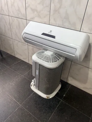 Ar condicionado 12.000BTUS