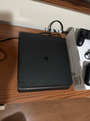 Playstation 4 Slim 500GB