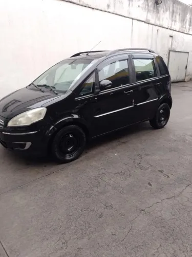 Fiat Idea Essence 1.6 Flex 16V 5P 2015