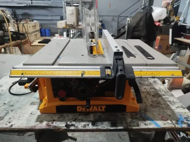 SERRA DE MESA DEWALT DWE7470 10