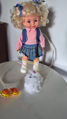 Boneca Lala e Lulu funcionando.