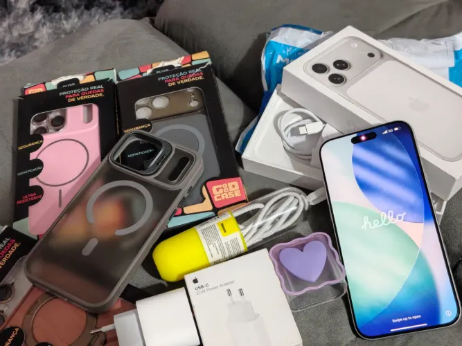 `iPhone 17 Pro Max 256GB - Novíssimo Nota Agosto 2026 + 4 Cases Gocase + Películas`