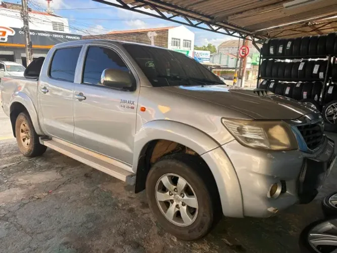 Toyota Hilux CD D4-d 4X4 3.0 TDI Dies. Mec. 2012