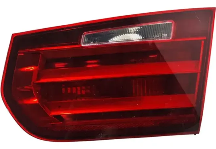 Lanterna Esquerda Tampa Traseira Bmw 320i 2.0 2013 A 2015 Esquerdo/motorista Vermelho