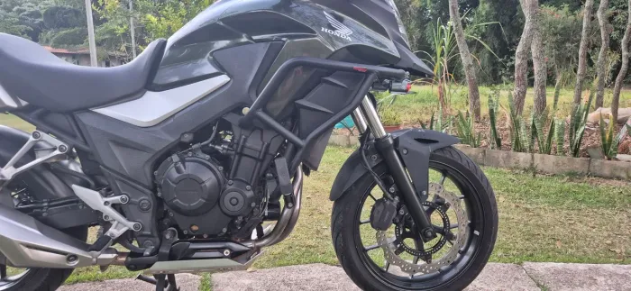 CB 500x ano 2018 Top