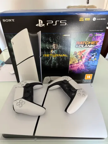 Vendo Ps5 com 2 controles