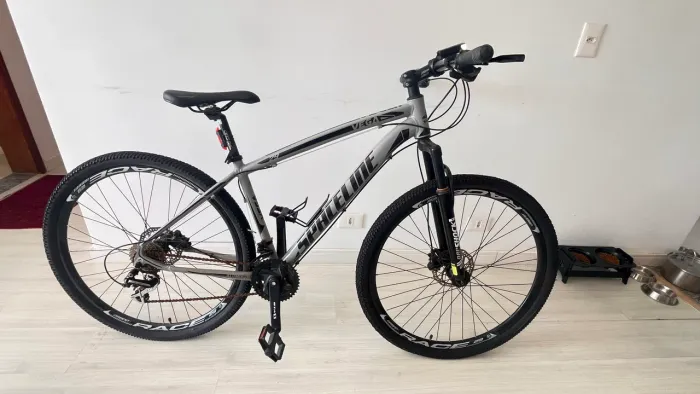 Bike spaceline aro 29 shimano 24v com capacete