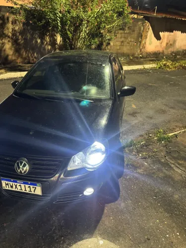 Volkswagen Polo Sedan 1.6 MI Total Flex 8V 4P 2009