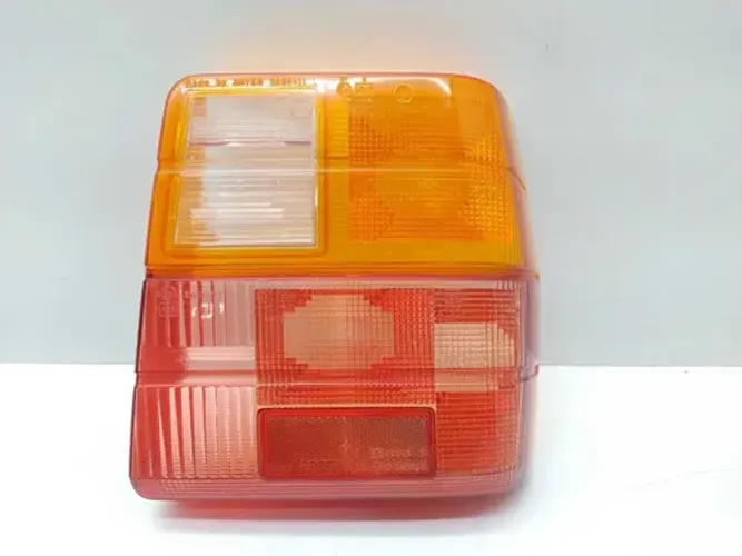 Lente Traseira Direita Fiat Uno 1985 Laranja-claro