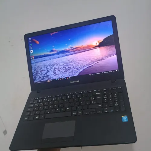 Notebook core i3/ SSD 120 GB funcionando perfeitamente