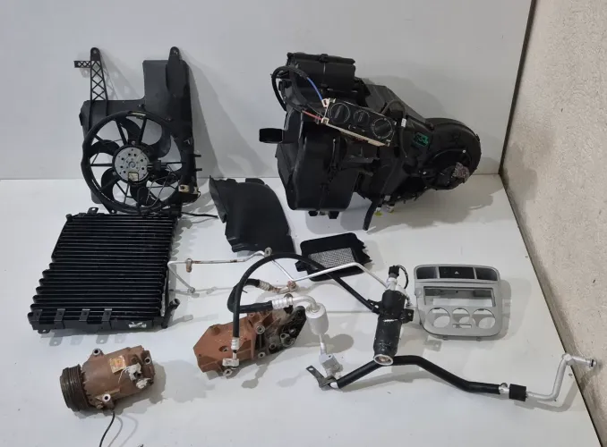 KIT DE AR CONDICIONADO DA SAVEIRO OU GOL G4