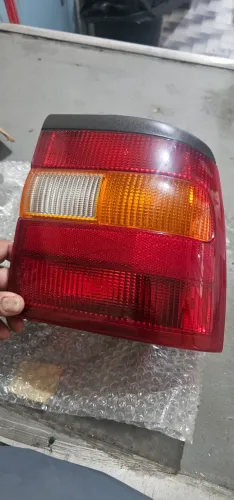 Lanterna traseira do Vectra 93 A 96 Original e nova na caixa 