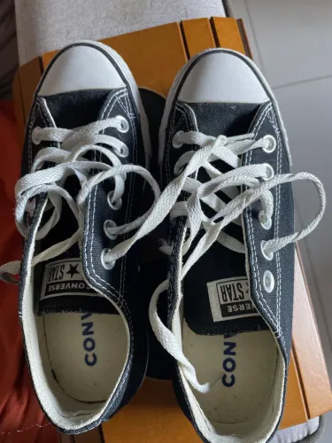 Tênis All Star número 33