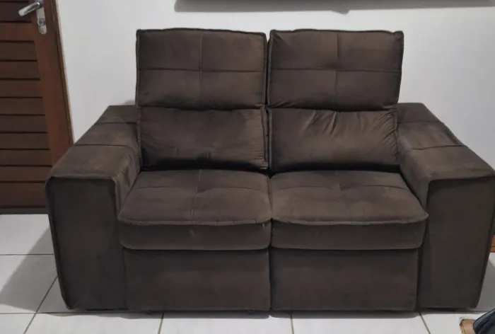 Sofá Retrátil e Reclinável 2 Lugares
