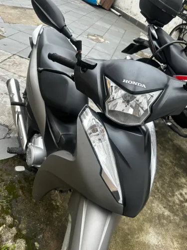 Moto biz 125